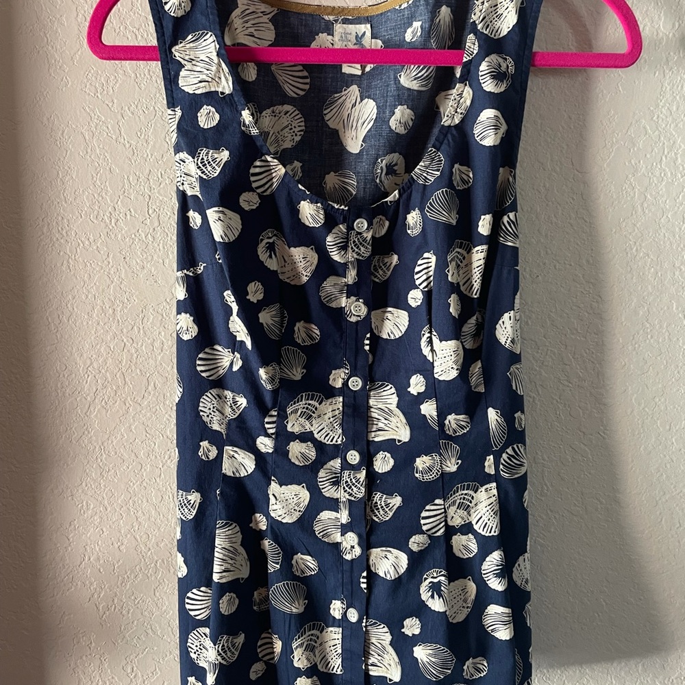Anthropologie sea shells top